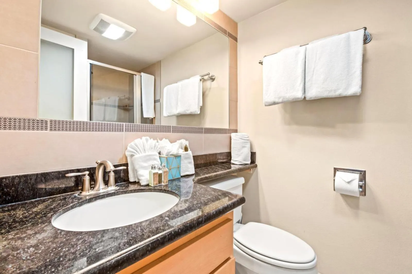 Kbm Resorts Free Car Valley Isle Resort Vir-508 5Th Floor With Oceanfront Views Kahana 0*,  USA